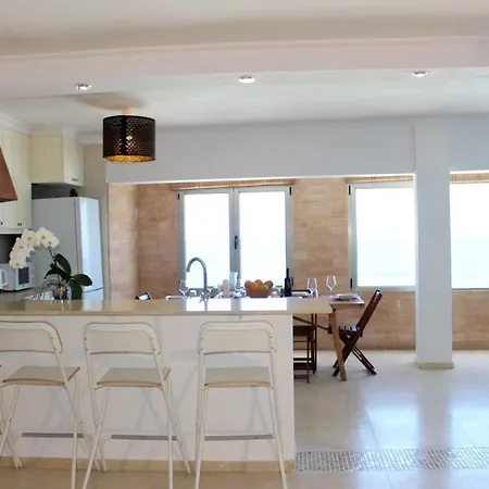With 3 Bedrooms In El Agujero With Wonderful Sea View And Wifi 10 M From The Beach *